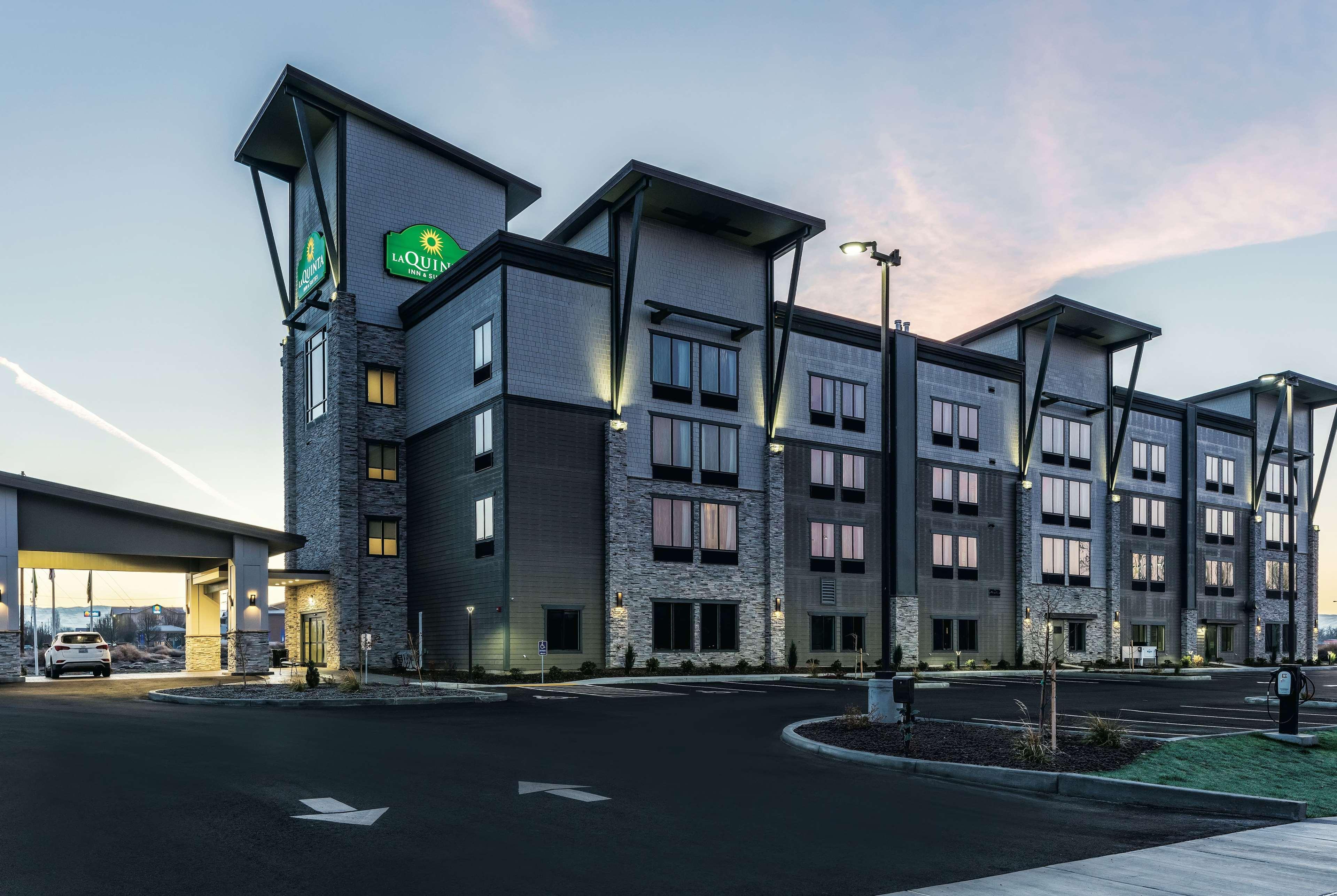 La Quinta Inn & Suites By Wyndham Walla Walla Extérieur photo